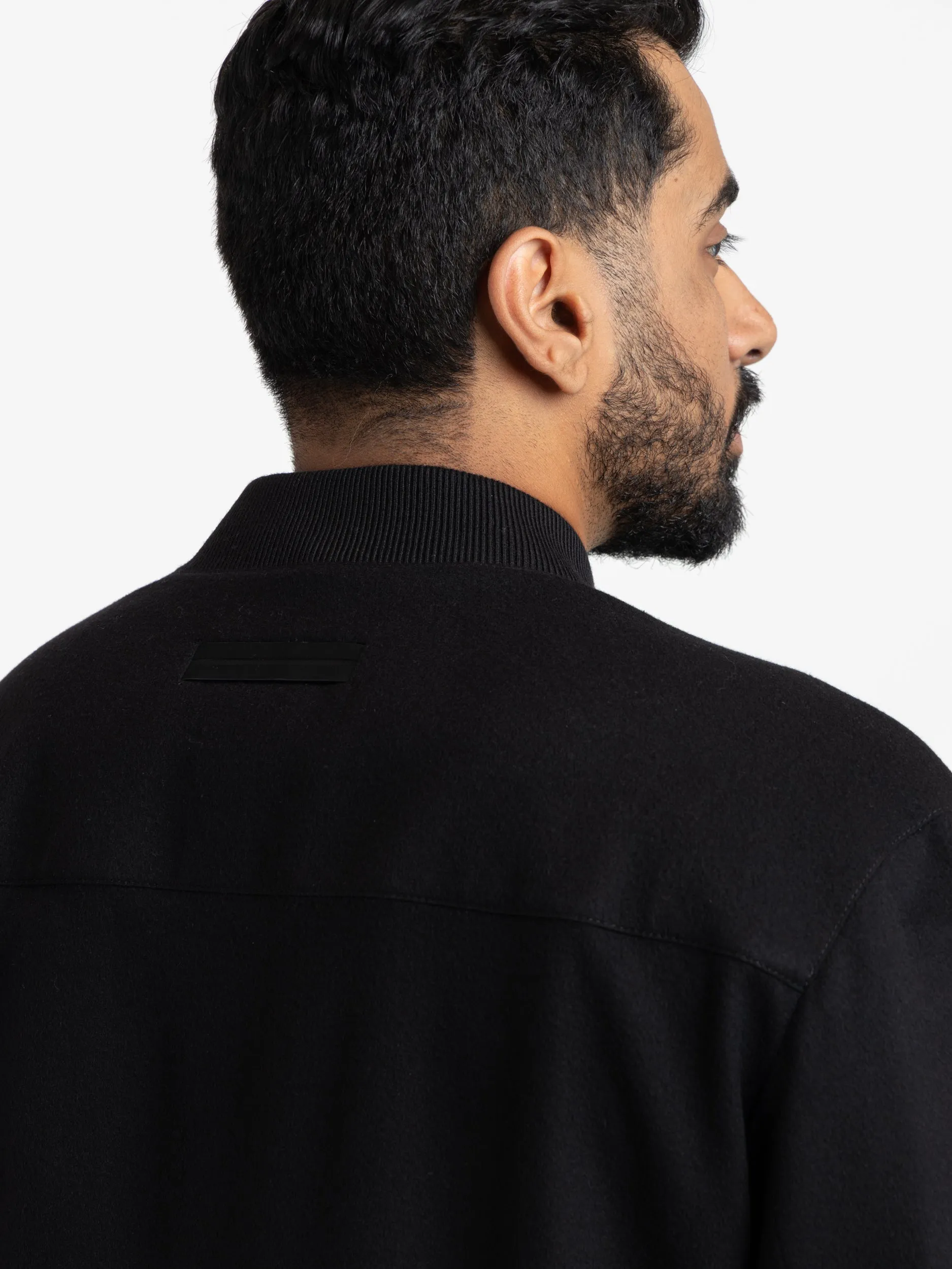 Black Oasi Cashmere Elements Bomber