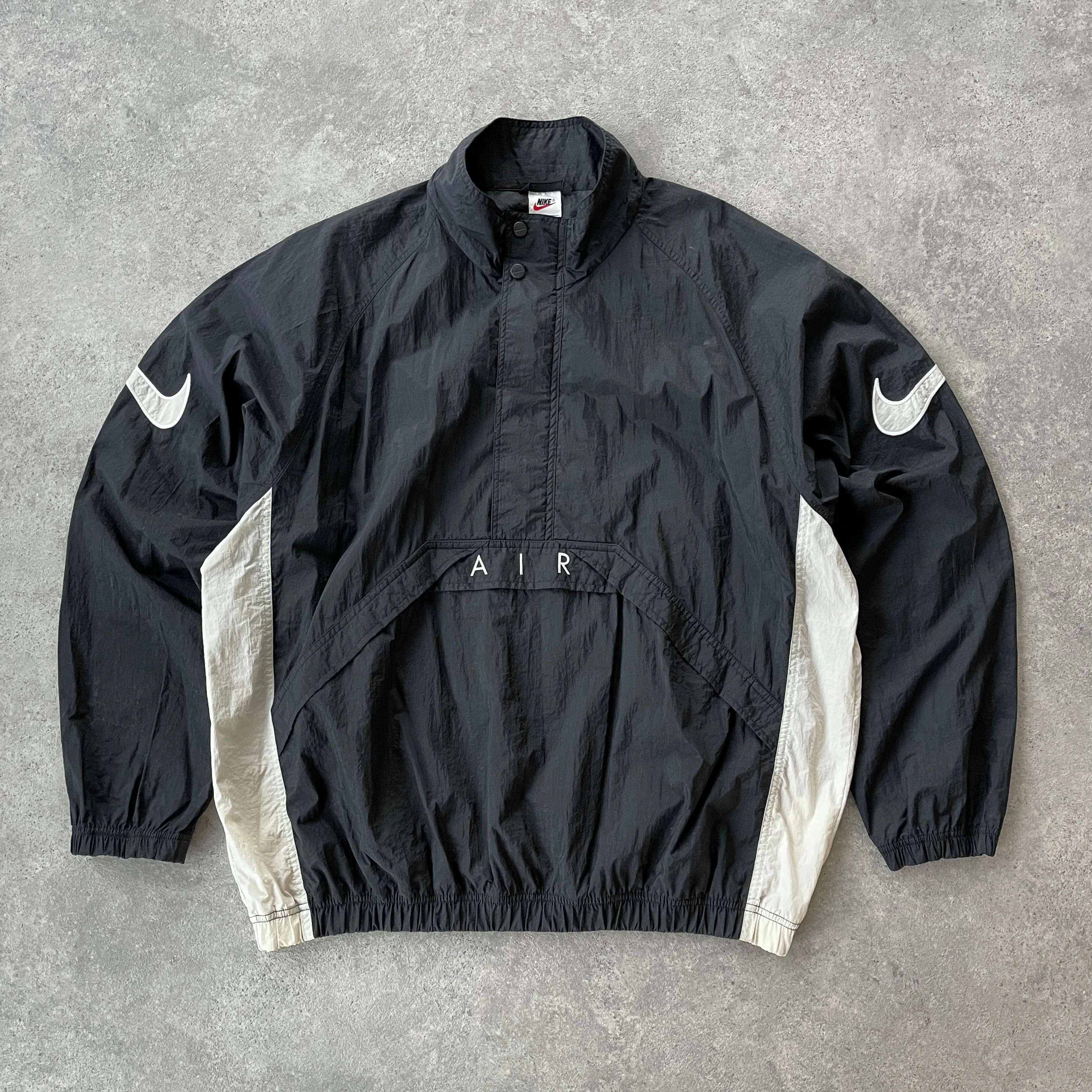 Nike Air 1990s lightweight embroidered shell jacket (XL)