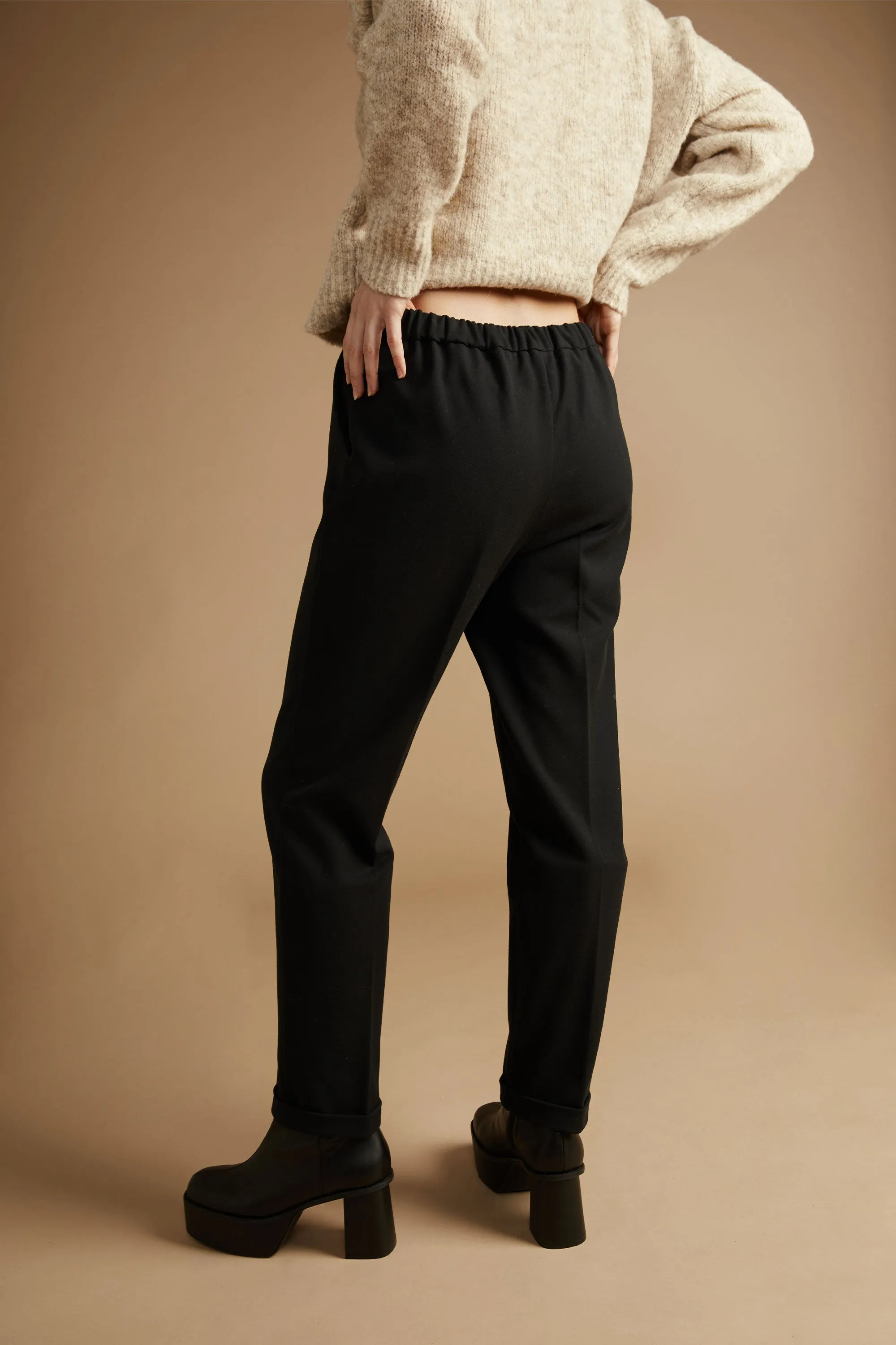 TAPERED PANT WITH ELASTIC WAIST