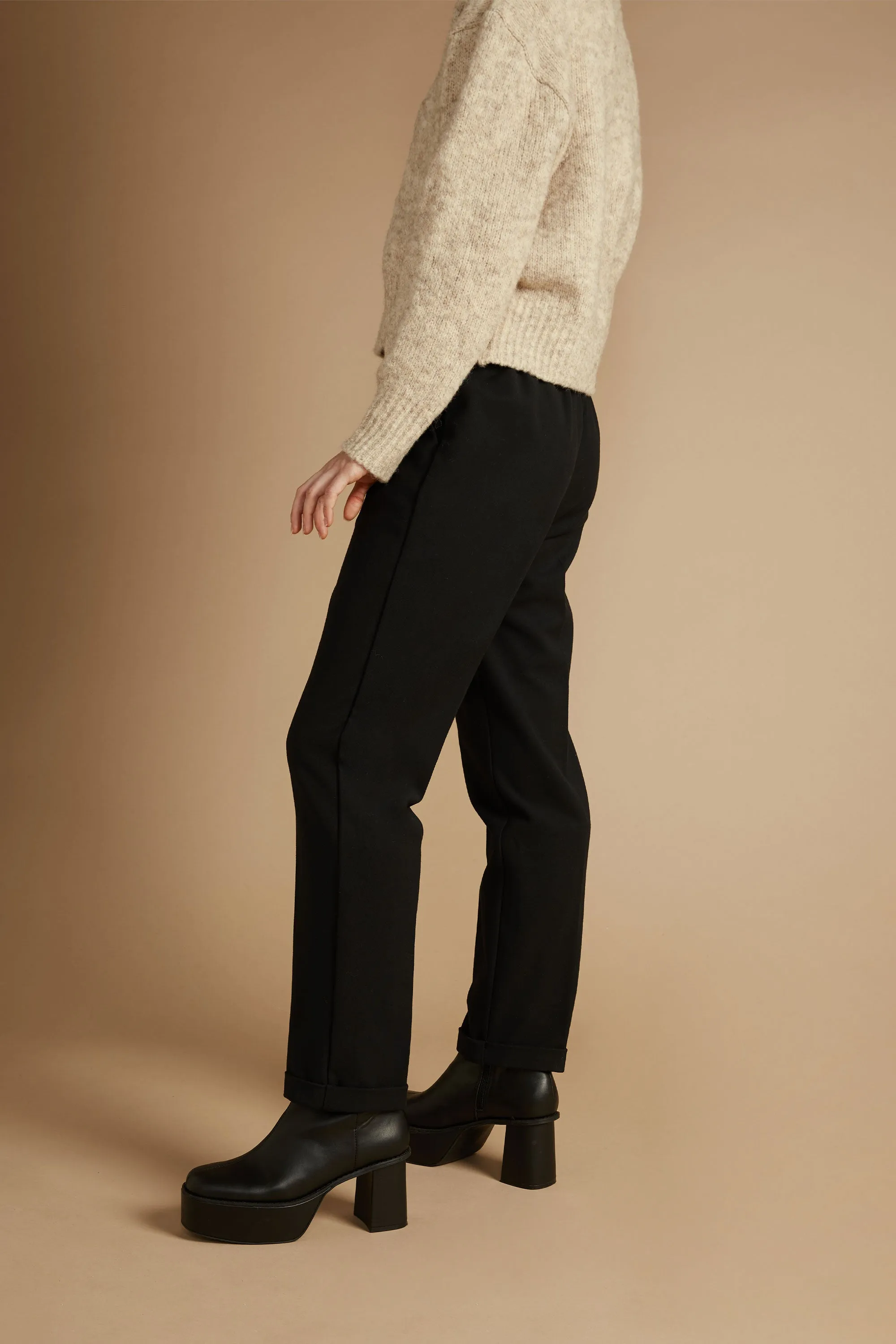 TAPERED PANT WITH ELASTIC WAIST